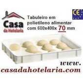Tabuleiro para Pastelaria e Padaria em Polietileno Alimentar Reforçado, dimensões de 600x400x70 mm (LxPxA) - Refª 100278
