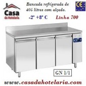 Bancada Refrigerada de 405 Litros com Alçado e 3 Portas GN 1/1 da Linha 700 (Grupo à distância) (transporte incluído) - Refª 101536